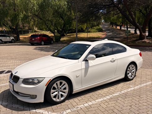 Used 2013 BMW 328i Coupe RWD image 1