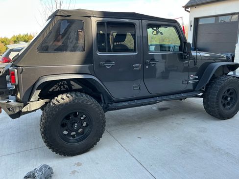 Used 2017 Jeep Wrangler Unlimited Sport w/ Quick Order Package 24S image 2