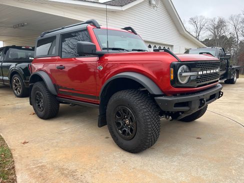 Used 2022 Ford Bronco Wildtrak image 4