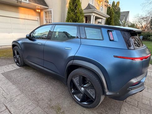 Used 2023 Fisker Ocean One image 4