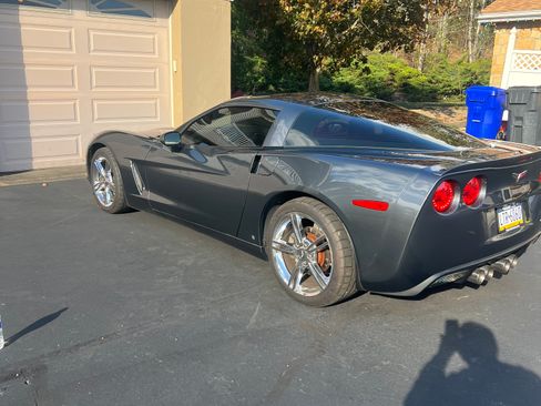 Used 2009 Chevrolet Corvette Coupe w/ Preferred Equipment Group RWD image 13