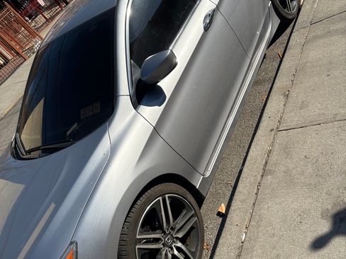 Used 2016 Honda Accord Sport image 2