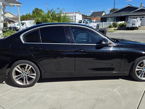 Used 2017 BMW 330i Sedan image 10