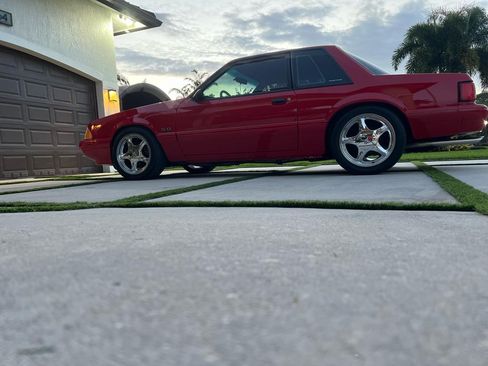Used 1993 Ford Mustang LX image 6