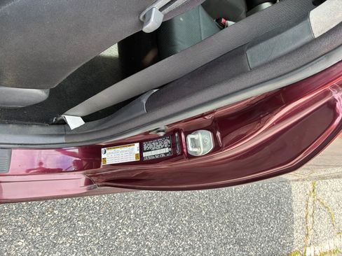 Used 2006 Scion tC image 9