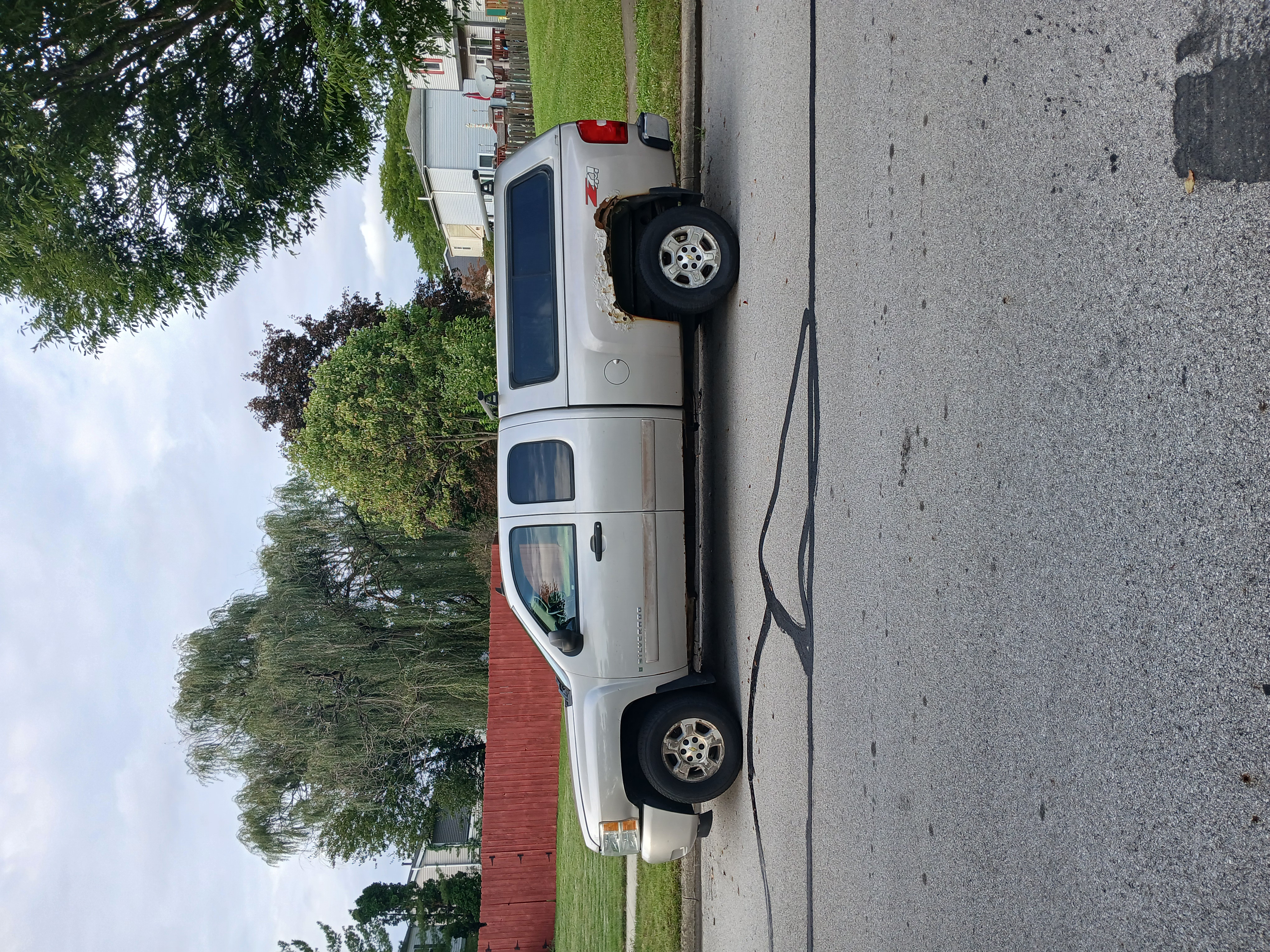 Used 2007 Chevrolet Silverado 1500 LT w/ 1LT Convenience Package AWD/4WD image 1