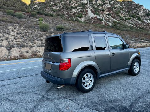 Used 2008 Honda Element EX image 17