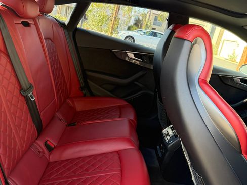 Used 2019 Audi S5 Premium Plus w/ Premium Plus image 16
