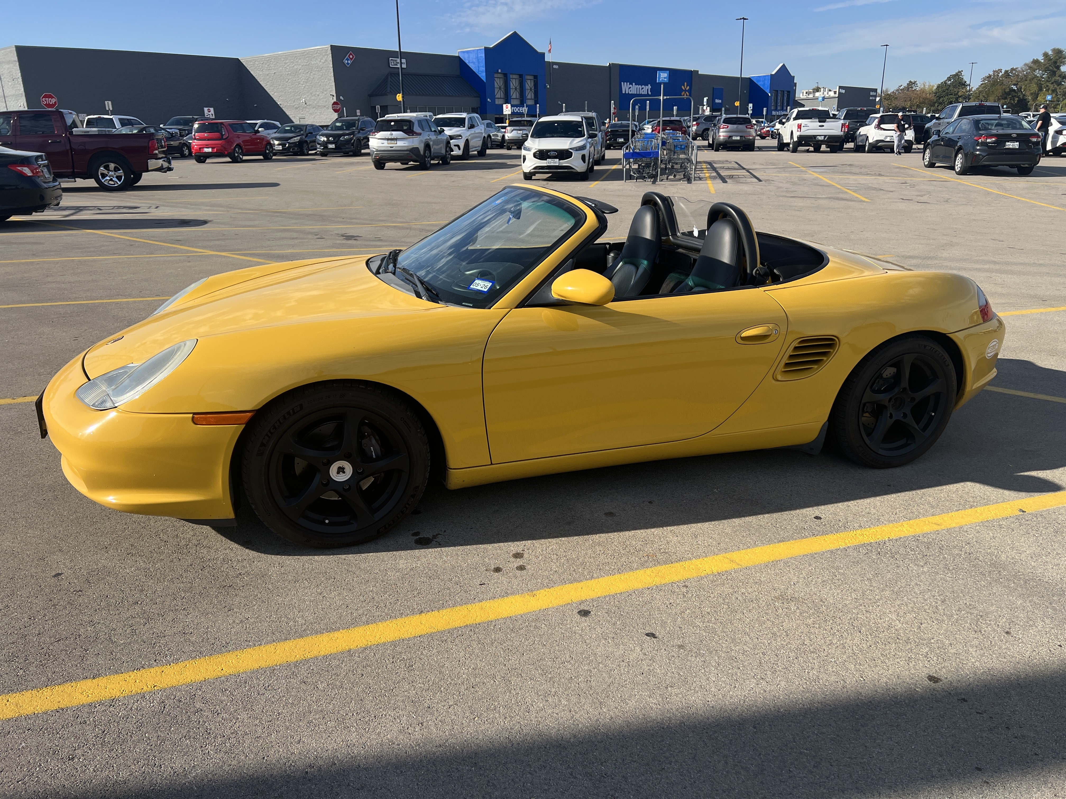 Used 2004 Porsche Boxster RWD image 2