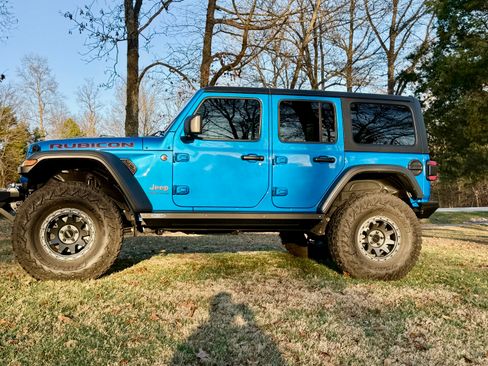 Used 2024 Jeep Wrangler Unlimited Rubicon w/ Technology Group image 1