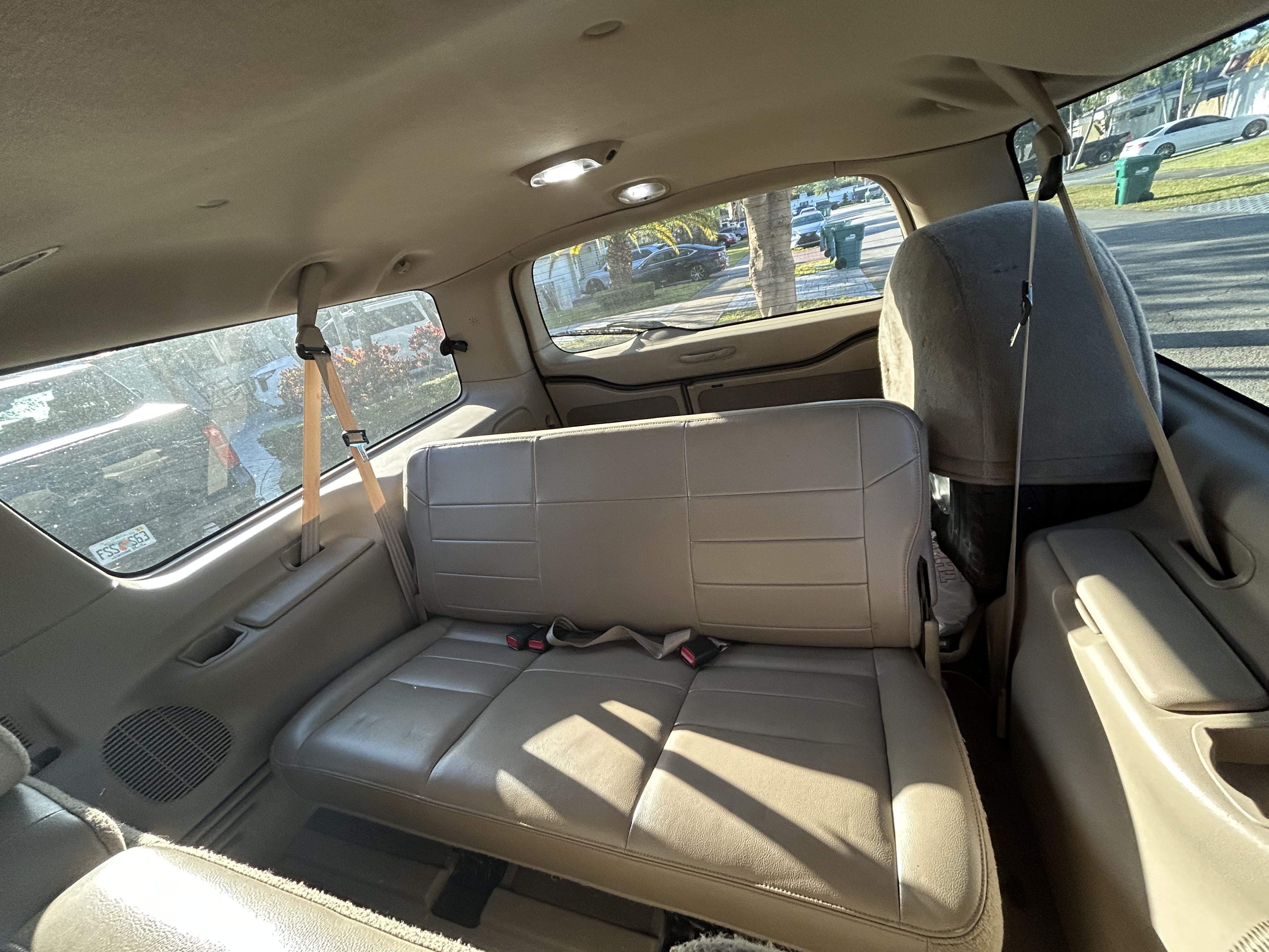 Used 2004 Ford Excursion Limited RWD image 4