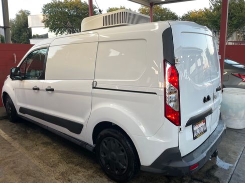 Used 2015 Ford Transit Connect XLT image 6