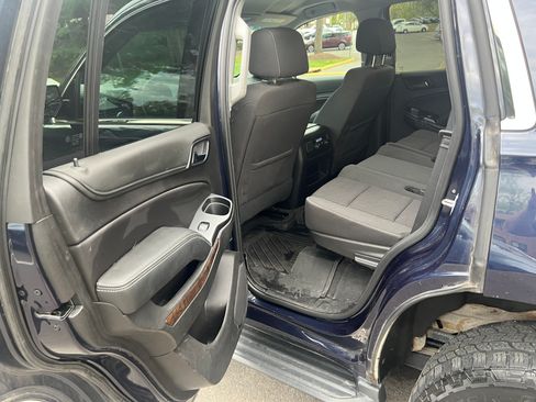 Used 2019 Chevrolet Tahoe LS image 6