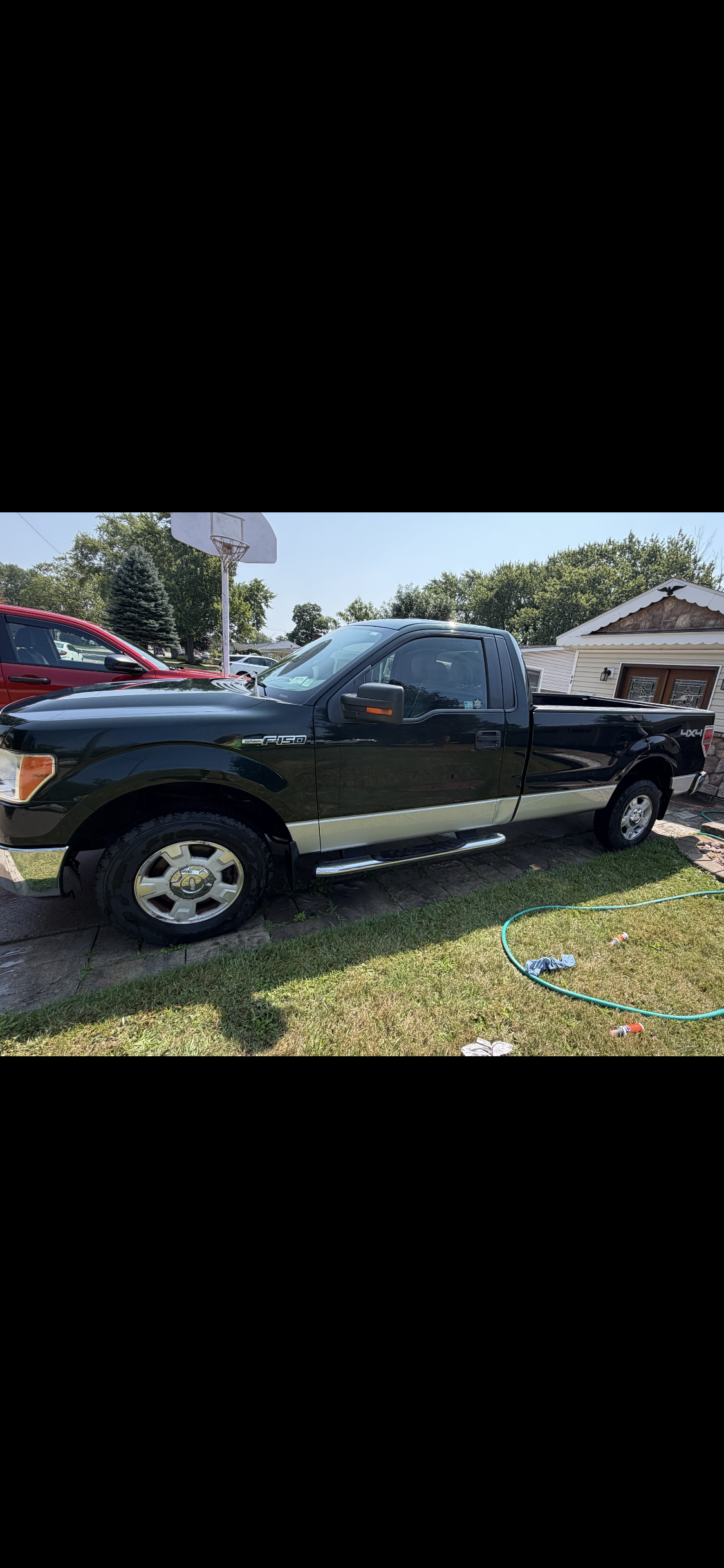 Used 2013 Ford F150 XLT w/ Mid Equipment Group AWD/4WD image 1