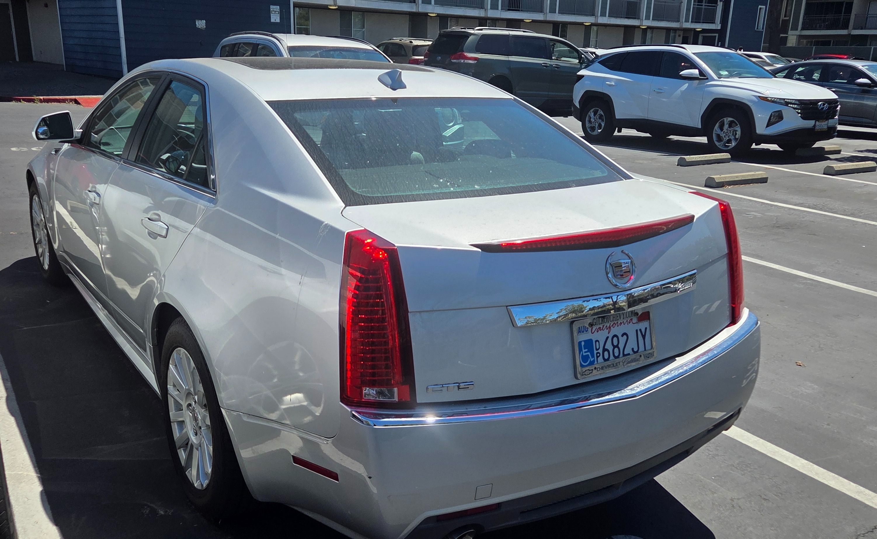 Used 2013 Cadillac CTS Luxury RWD image 1