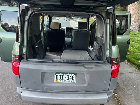 Used 2004 Honda Element LX image 23