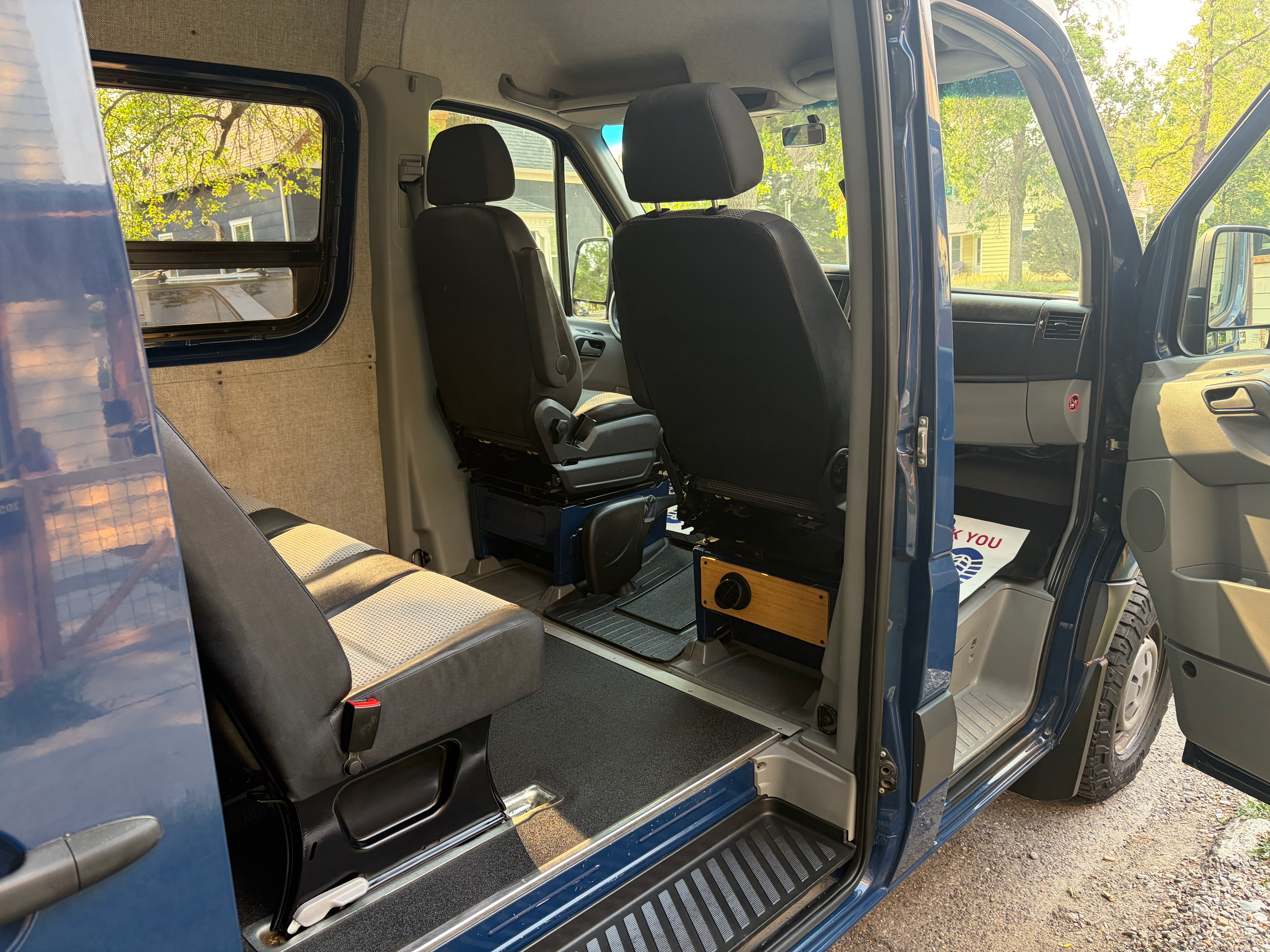 Used 2011 Mercedes-Benz Sprinter 2500 image 5