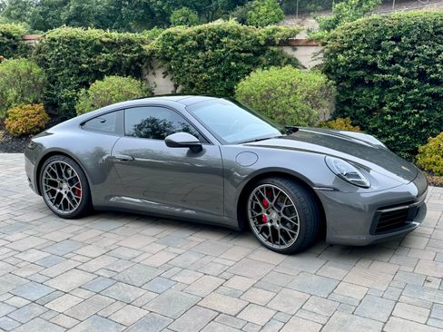 Used 2020 Porsche 911 Carrera image 5