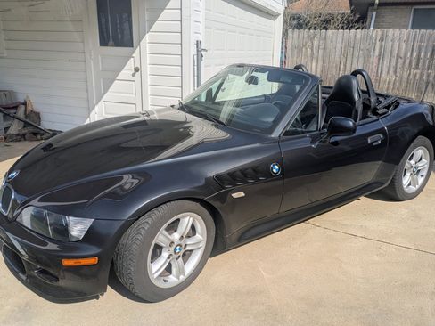 Used 2000 BMW Z3 2.5i image 1