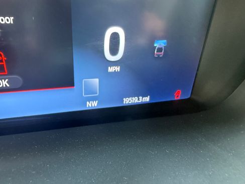 Used 2023 Ford F150 Lightning Platinum AWD/4WD image 16