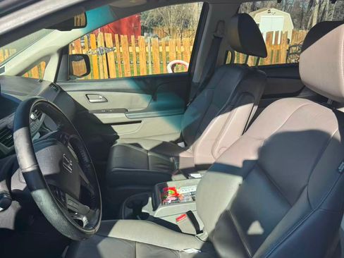 Used 2012 Honda Odyssey EX-L image 9