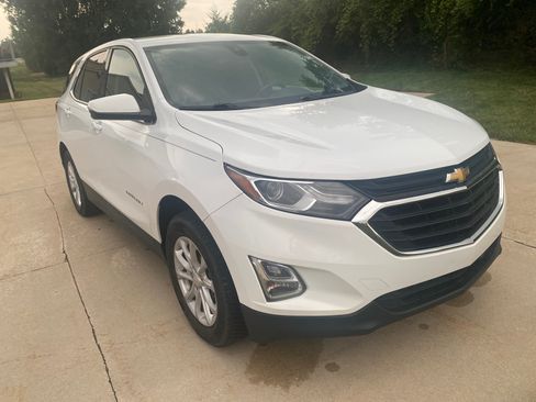 Used 2019 Chevrolet Equinox LT FWD image 8