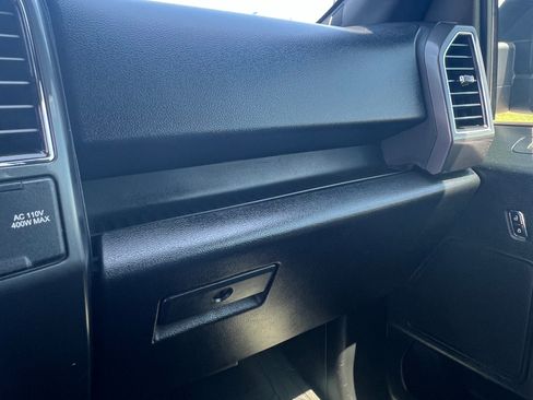 Used 2017 Ford F150 XLT w/ Equipment Group 302A Luxury image 26