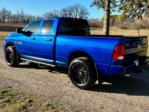 Used 2017 RAM 1500 Express image 4