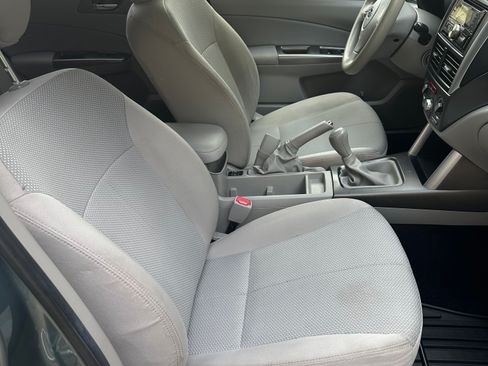 Used 2011 Subaru Forester 2.5X Premium w/ All-Weather Pkg AWD/4WD image 6