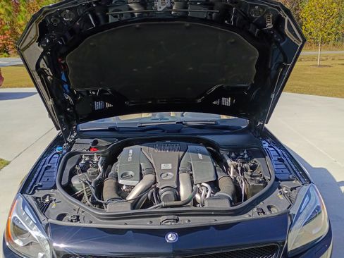 Used 2013 Mercedes-Benz SL 63 AMG image 21