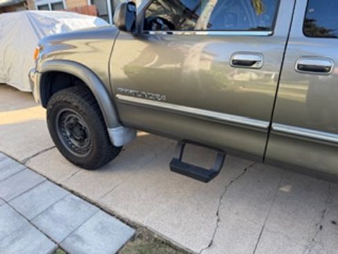 Used 2004 Toyota Tundra Limited image 8