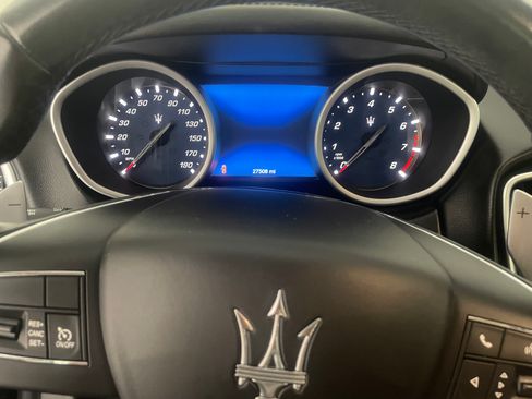 Used 2019 Maserati Ghibli S RWD image 13