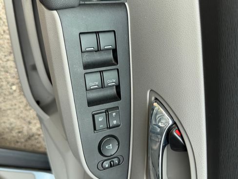 Used 2014 Honda Odyssey EX-L image 17