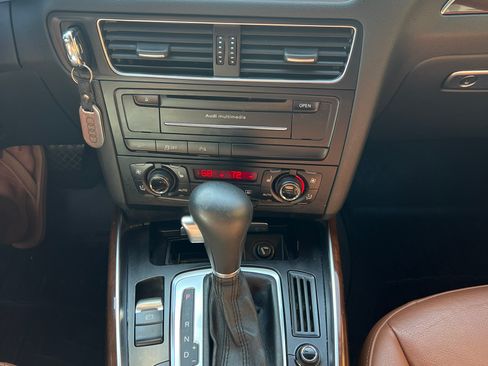 Used 2012 Audi Q5 2.0T Premium Plus w/ Premium Plus Pkg image 12