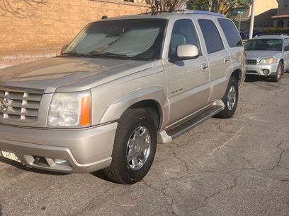 Used 2005 Cadillac Escalade AWD