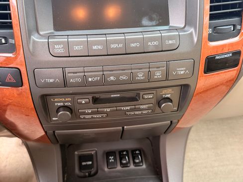 Used 2006 Lexus GX 470 image 12