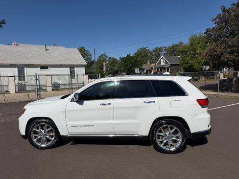 Used 2014 Jeep Grand Cherokee Summit AWD/4WD image 4