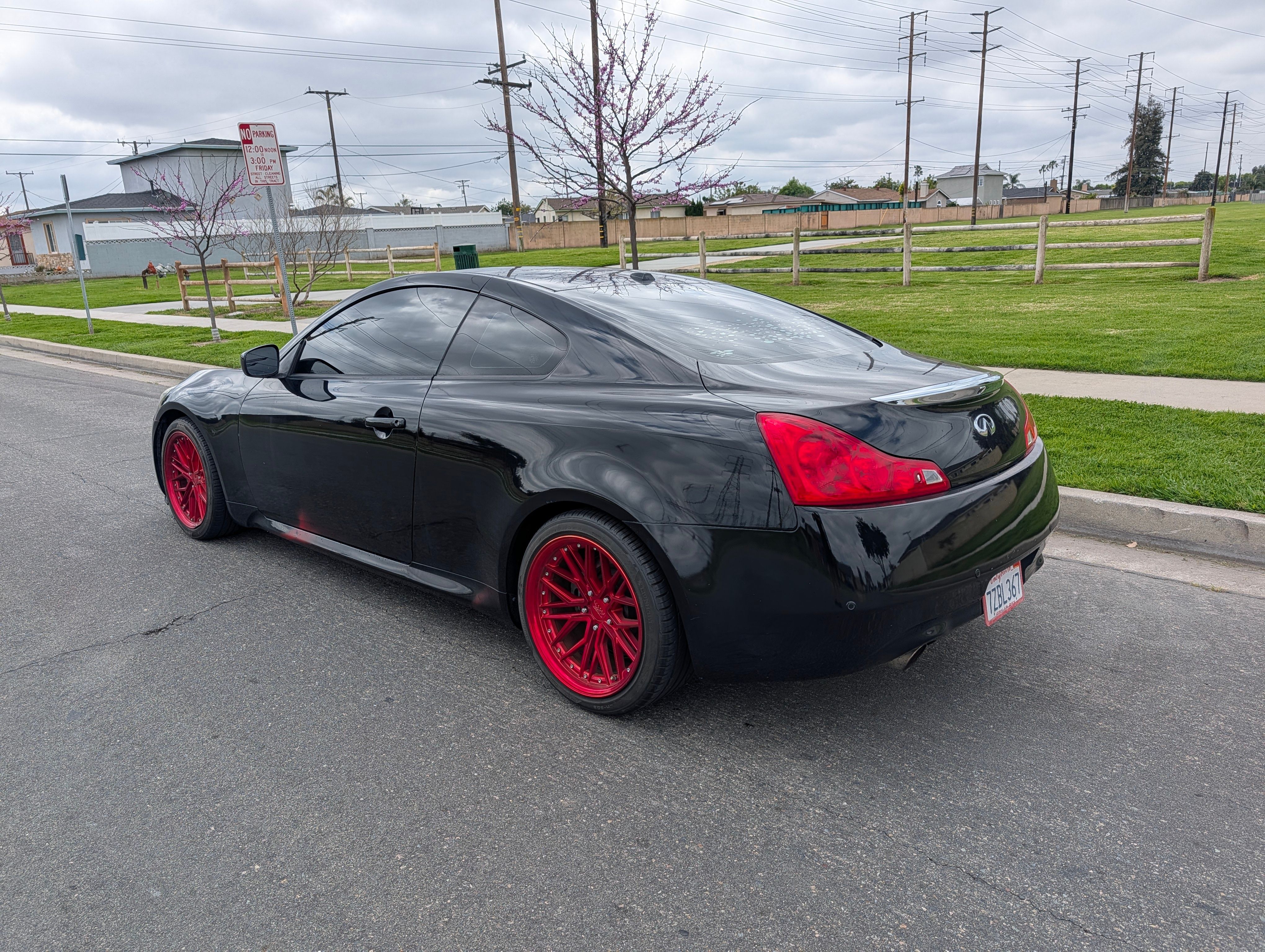 Used 2012 INFINITI G37 Journey w/ Premium Pkg RWD image 8