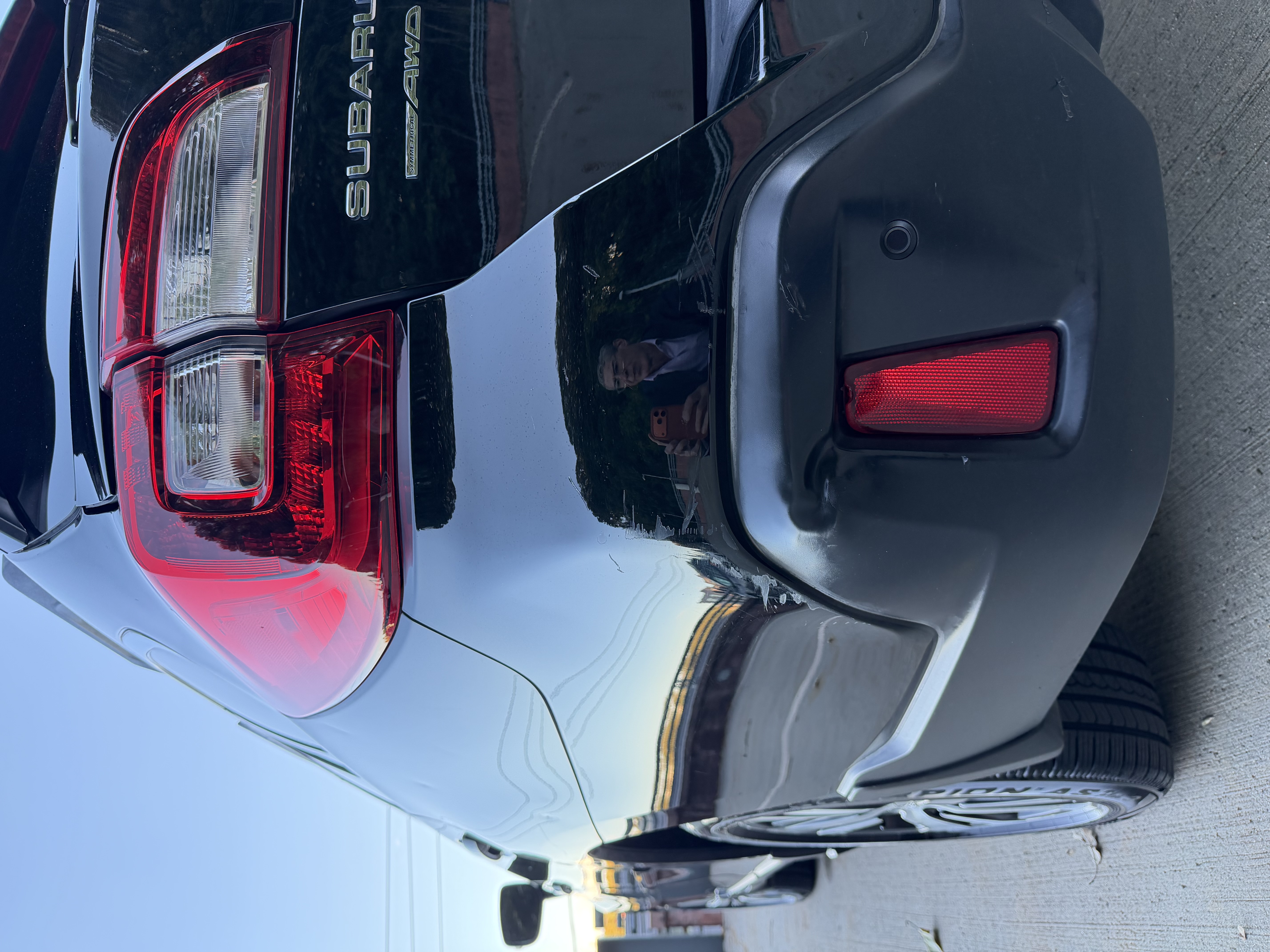 Used 2018 Subaru Outback 3.6R Limited AWD/4WD image 5