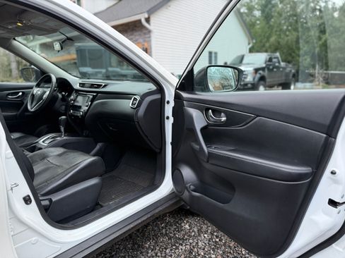Used 2015 Nissan Rogue SL w/ SL Premium Package image 15