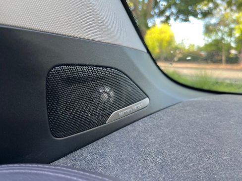 Used 2016 BMW i3 w/ Range Extender RWD image 11