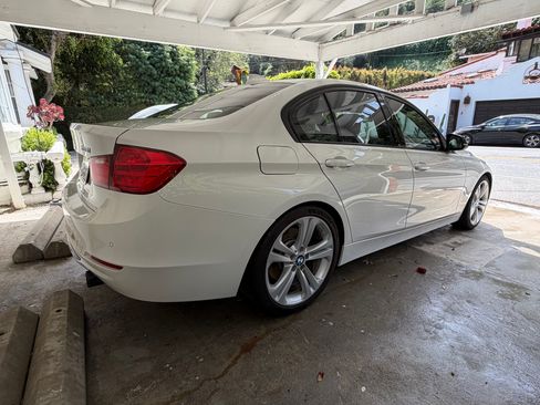 Used 2013 BMW 335i Sedan RWD image 6