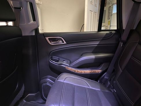 Used 2016 GMC Yukon Denali w/ Open Road Package image 19