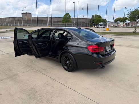 Used 2018 BMW 330i Sedan RWD image 12