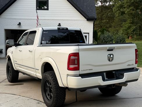 Used 2019 RAM 2500 Limited AWD/4WD image 32