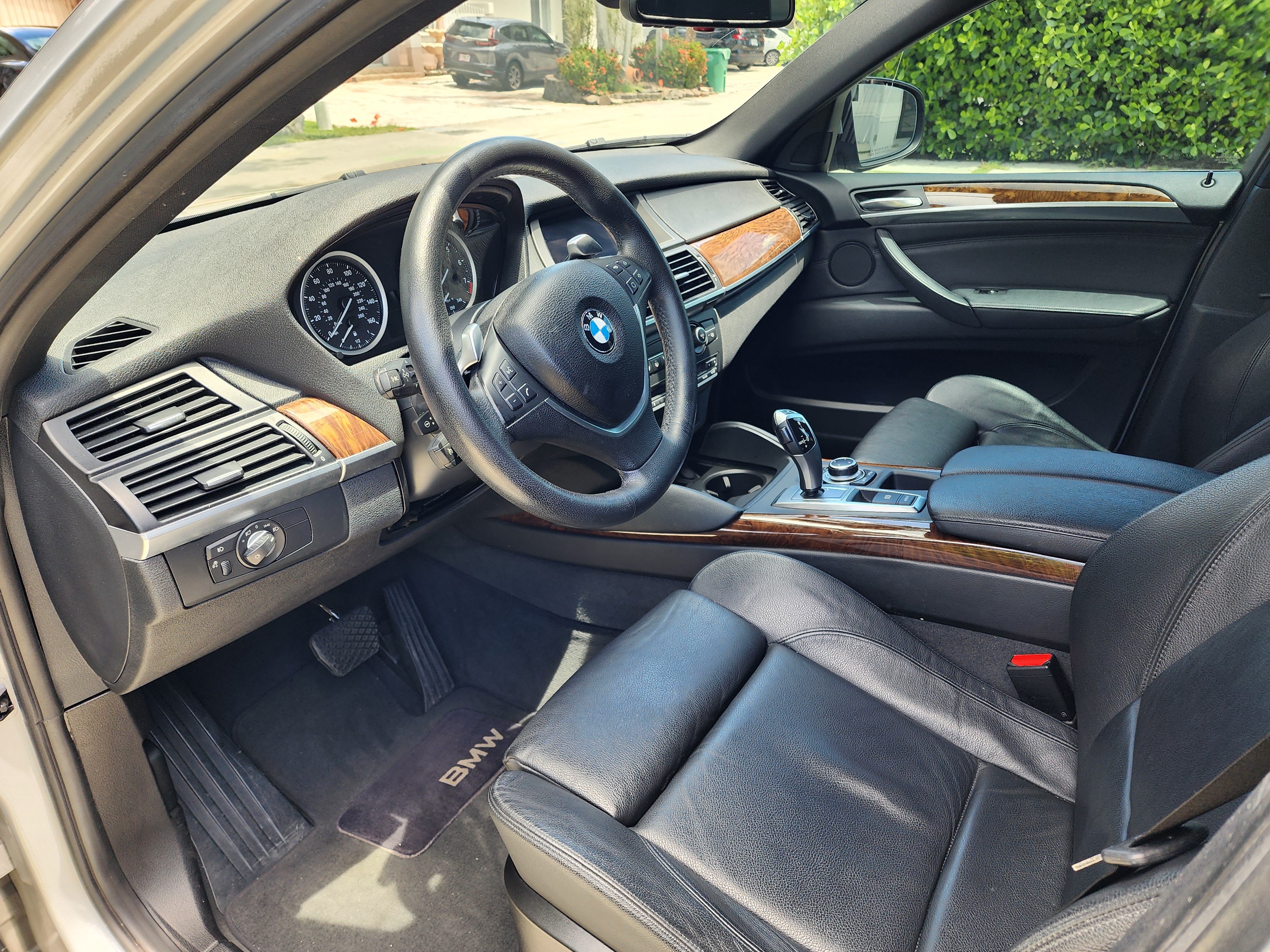 Used 2011 BMW X6 xDrive35i AWD/4WD image 13