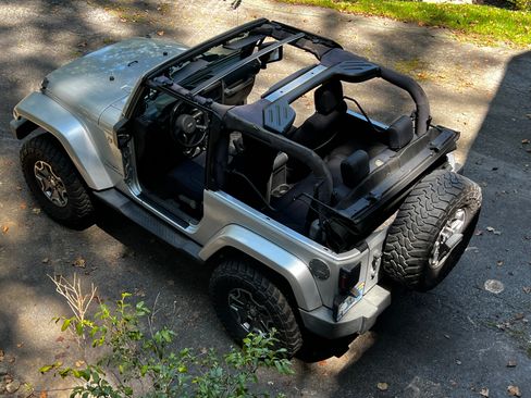 Used 2007 Jeep Wrangler Sahara AWD/4WD image 30