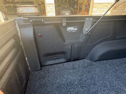 Used 2001 Ford F150 Lightning RWD image 14