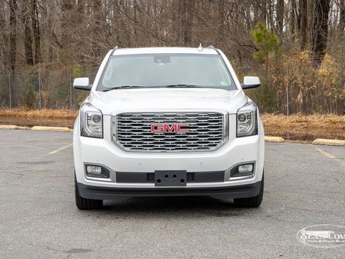 Used 2018 GMC Yukon XL Denali w/ Denali Ultimate Package image 5