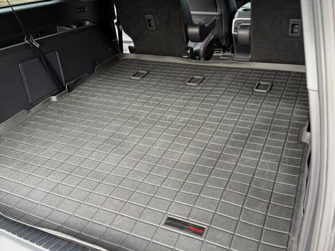 Used 2024 Ford Expedition Max Limited image 10